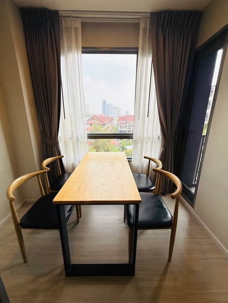 room interior of Quintara Phume Sukhumvit 39