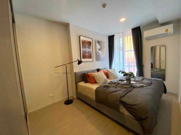 bedroom of Quintara Treehaus Sukhumvit 42