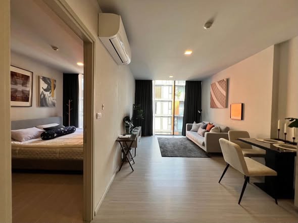 bedroom of Quintara Treehaus Sukhumvit 42