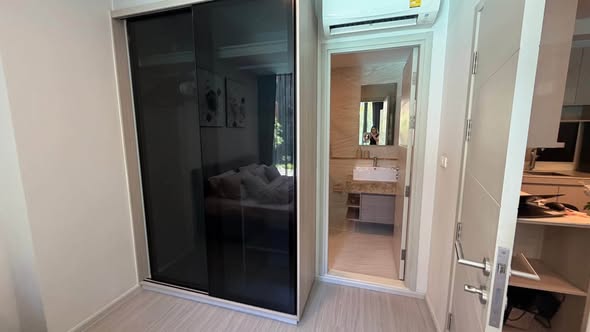 room interior of Quintara Treehaus Sukhumvit 42