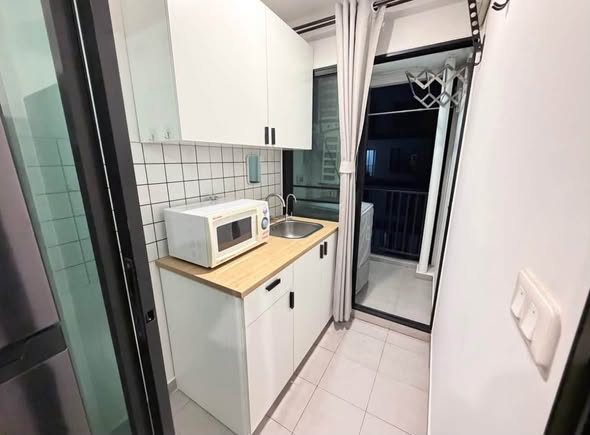 REACH Phahon Yothin 52 (รีช พหลโยธิน 52)