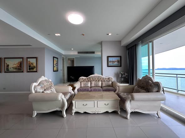 living room of Reflection Jomtien Beach Pattaya