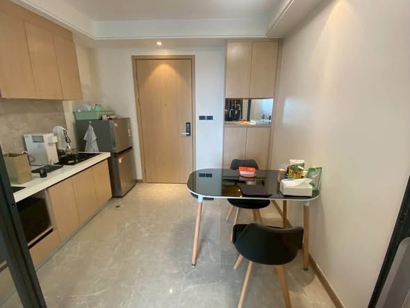 room interior of Regal Condo Sathon – Naradhiwas