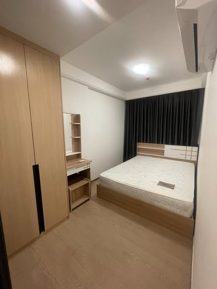 bedroom of Regal Srinakarin 40