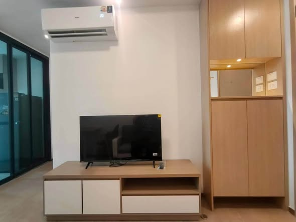 room interior of Regal Srinakarin 40