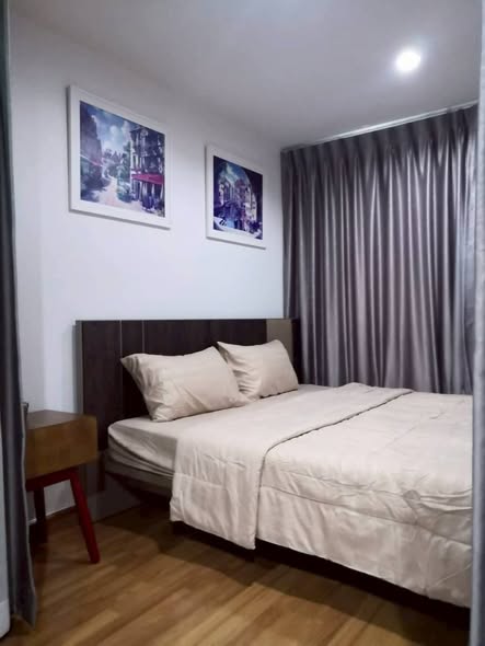 bedroom of Regent Home 18
