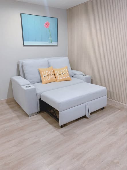 living room and bedroom of Regent Home 6/1 Prachachuen