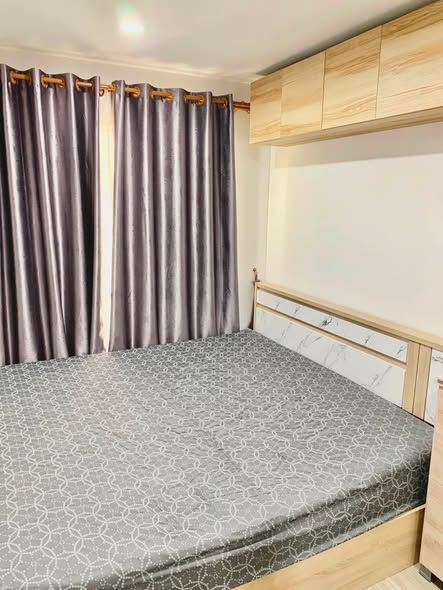 bedroom of Regent Home 97/1