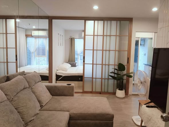 bedroom and living room and room interior of Regent Home Bangna (รีเจ้นท์โฮม บางนา)