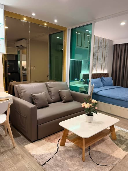 bedroom and living room and room interior of Regent Home Bangna (รีเจ้นท์โฮม บางนา)