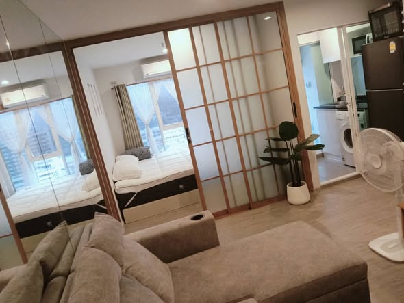 bedroom and room interior of Regent Home Bangna (รีเจ้นท์โฮม บางนา)