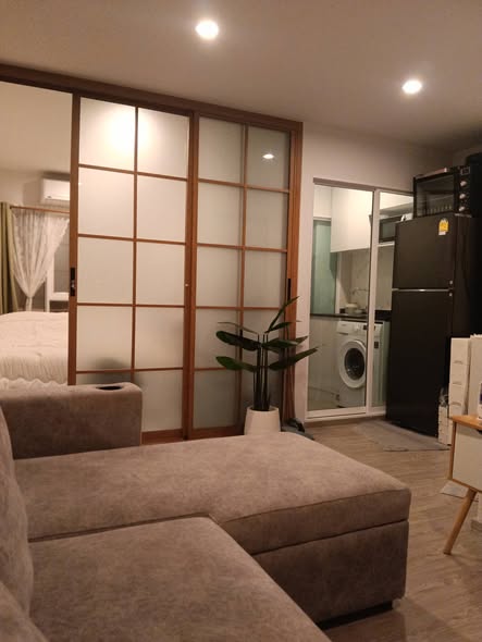 bedroom and room interior of Regent Home Bangna (รีเจ้นท์โฮม บางนา)