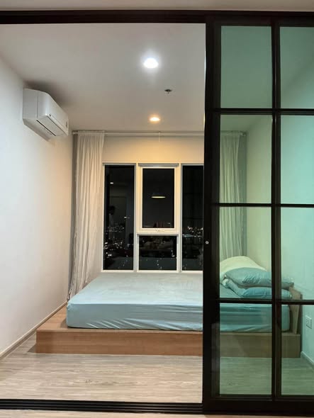 bedroom and room interior of Regent Home Bangna (รีเจ้นท์โฮม บางนา)