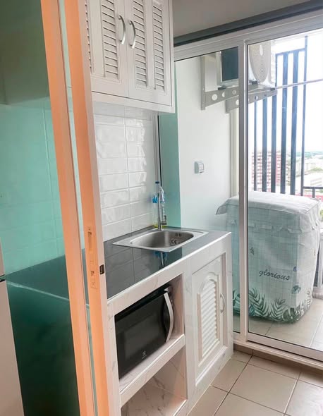 kitchen of Regent Home Bangna (รีเจ้นท์โฮม บางนา)