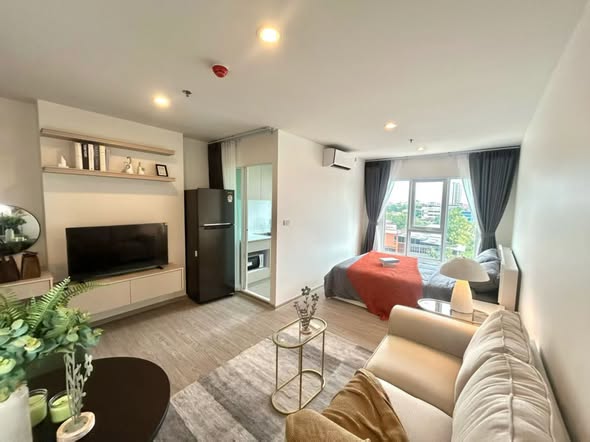 living room of Regent Home Bangna (รีเจ้นท์โฮม บางนา)