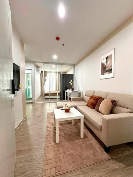 living room of Regent Home Bangna (รีเจ้นท์โฮม บางนา)