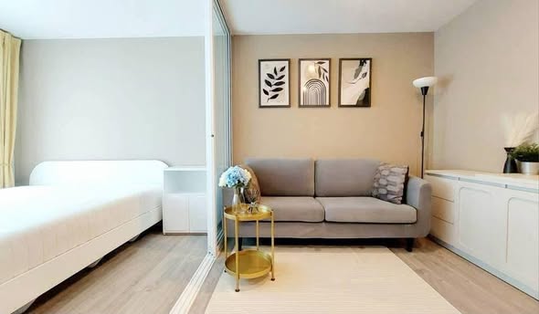 living room and bedroom of Regent Home Bangna (รีเจ้นท์โฮม บางนา)