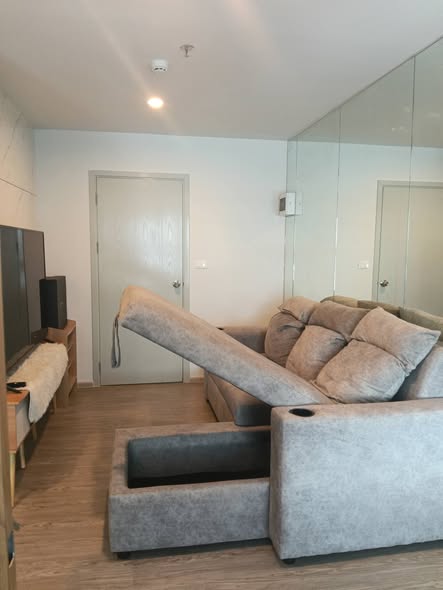 living room and room interior of Regent Home Bangna (รีเจ้นท์โฮม บางนา)