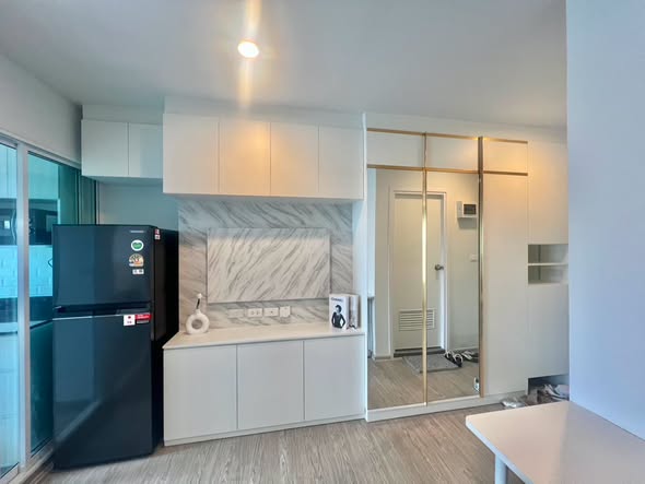 room interior of Regent Home Bangna (รีเจ้นท์โฮม บางนา)