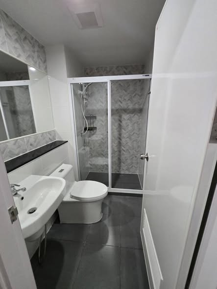room interior of Regent Home Bangna (รีเจ้นท์โฮม บางนา)