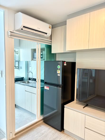 room interior and kitchen of Regent Home Bangna (รีเจ้นท์โฮม บางนา)