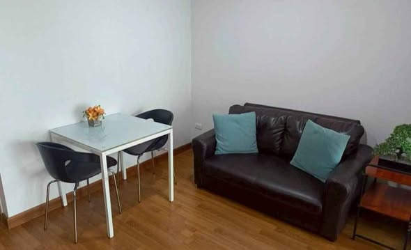 living room and room interior of Regent Home Sukhumvit 81