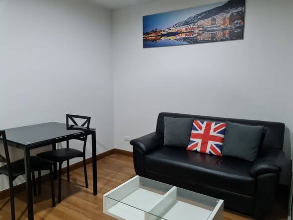 living room and room interior of Regent Home Sukhumvit 81