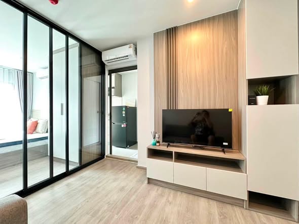 living room and bedroom and room interior of Regent Home Wutthakat
