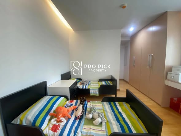 bedroom of Residence 52 Condominium