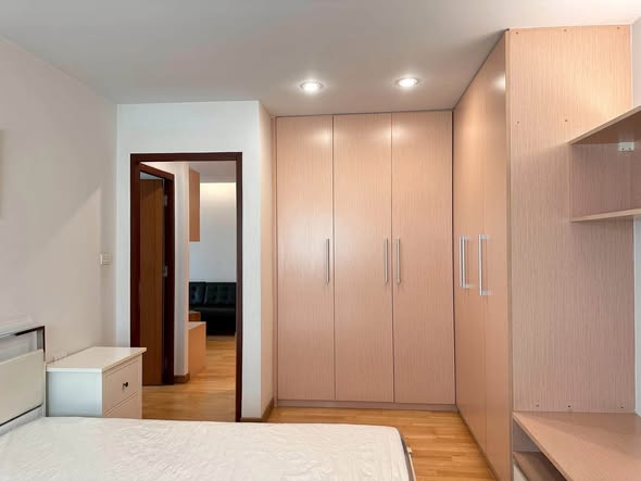 bedroom and room interior of Residence 52 Condominium