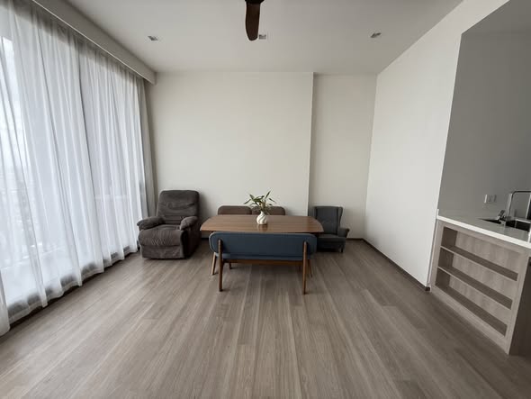 living room of Rhythm Charoenkrung Pavillion