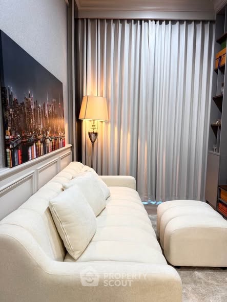 living room and bedroom and bathroom of Rhythm Charoenkrung Pavillion