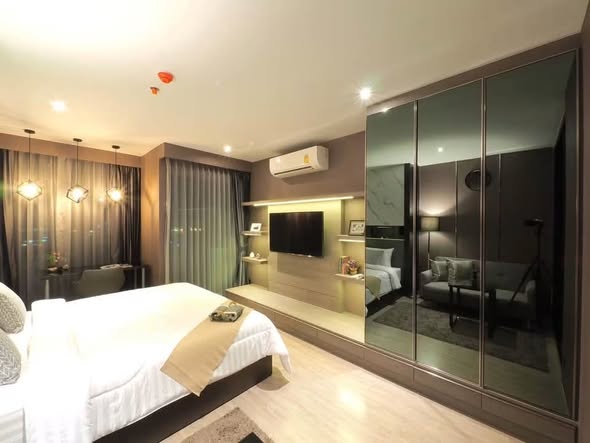 bedroom of RHYTHM Ekkamai