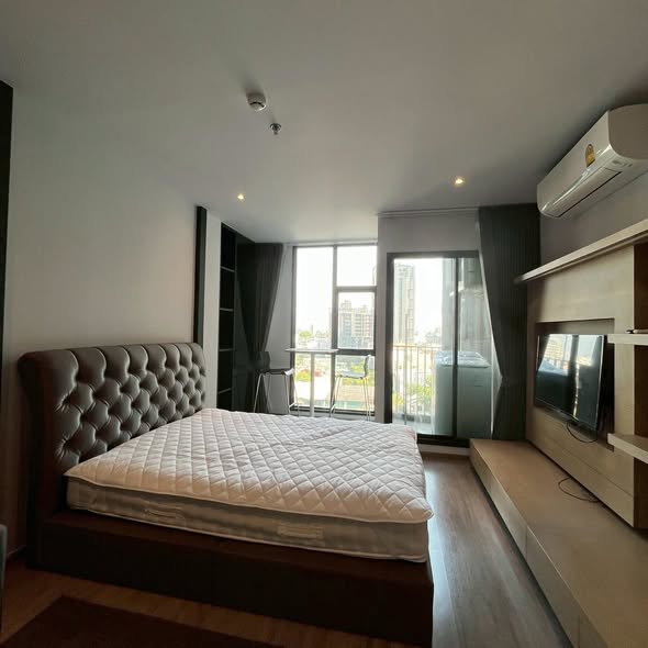 bedroom of RHYTHM Ekkamai