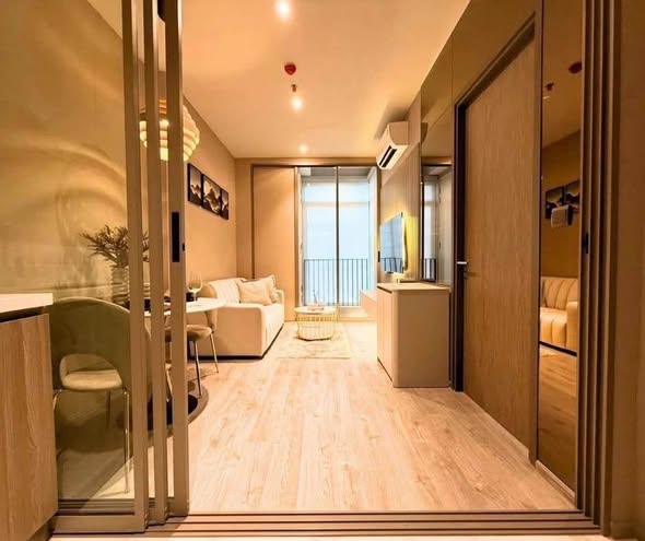 bedroom and room interior of RHYTHM Ekkamai