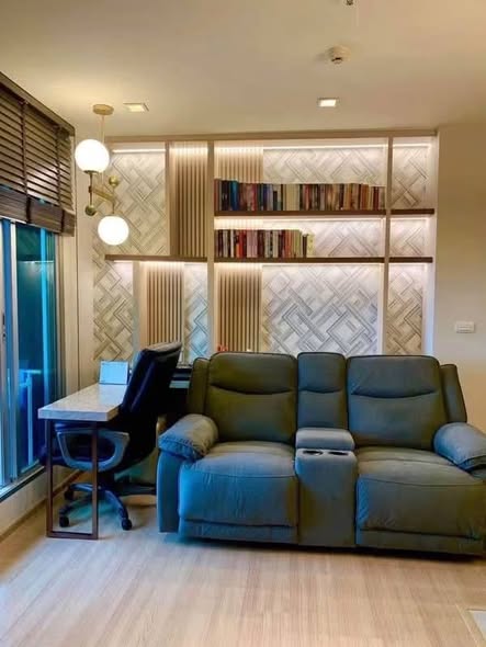 living room of RHYTHM Phahon-Ari