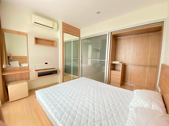 bedroom of RHYTHM Ratchada-Huaykwang