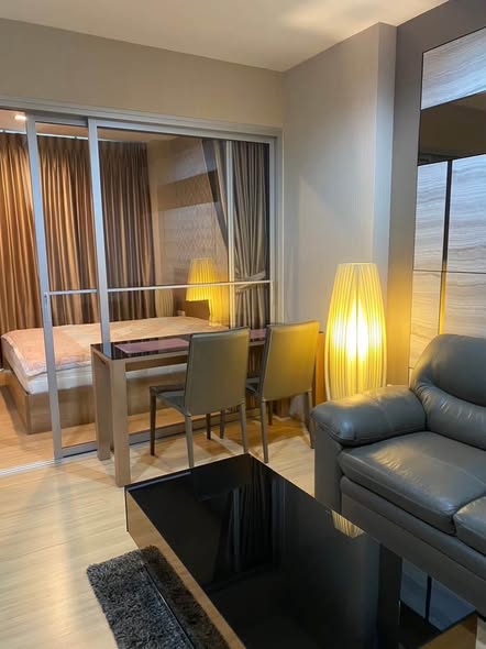 living room and bedroom of RHYTHM Ratchada-Huaykwang