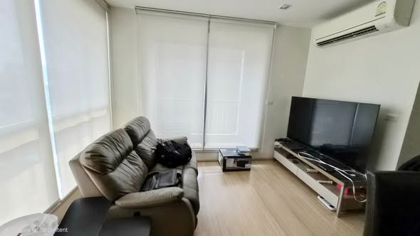 room interior of RHYTHM Ratchada-Huaykwang