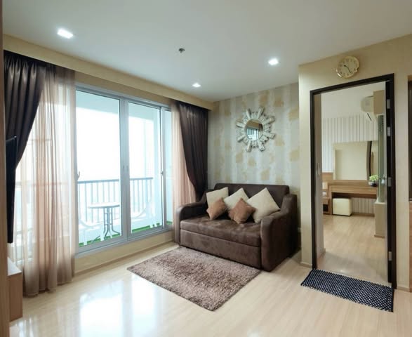 living room and bedroom of RHYTHM Sathorn