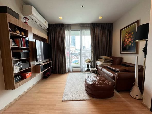 living room and bedroom of RHYTHM Sathorn