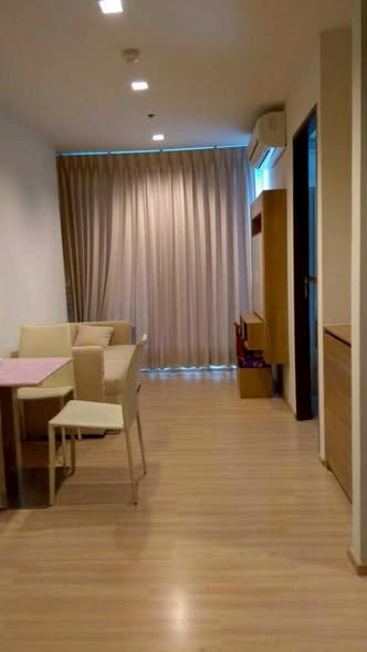 room interior of RHYTHM Sathorn