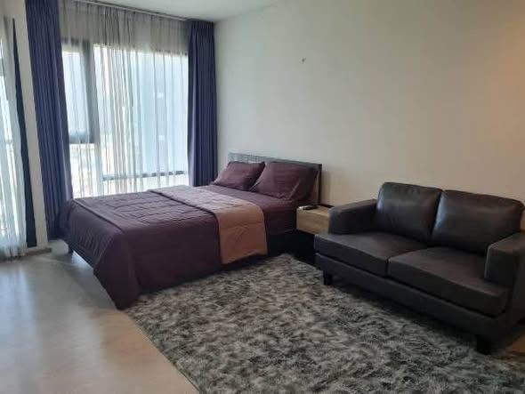 bedroom of Rhythm Sukhumvit 36-38