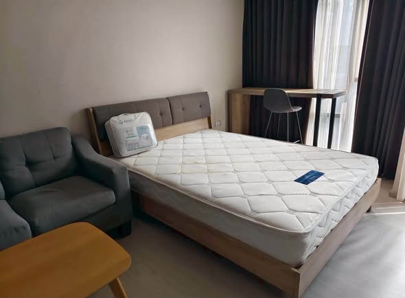 bedroom of Rhythm Sukhumvit 36-38