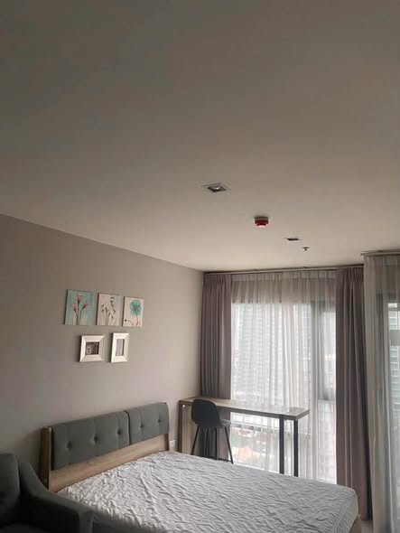 bedroom of Rhythm Sukhumvit 36-38