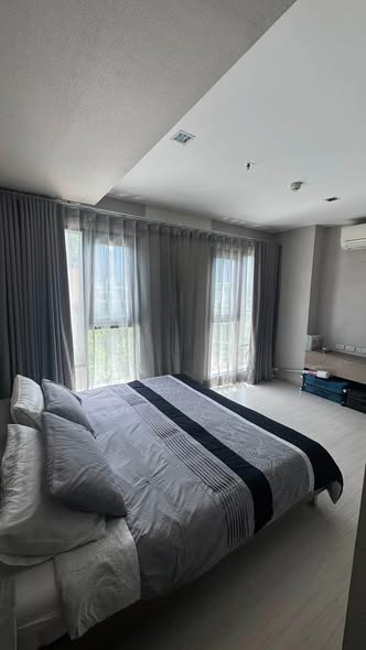 bedroom of Rhythm Sukhumvit 36-38