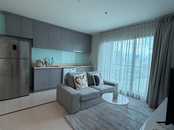 bedroom and living room of Rhythm Sukhumvit 36-38