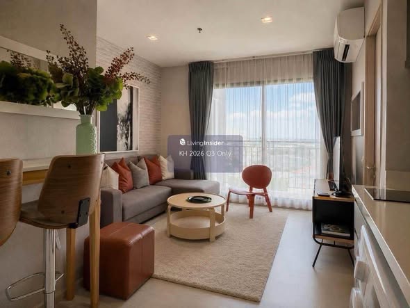 bedroom and living room of Rhythm Sukhumvit 36-38