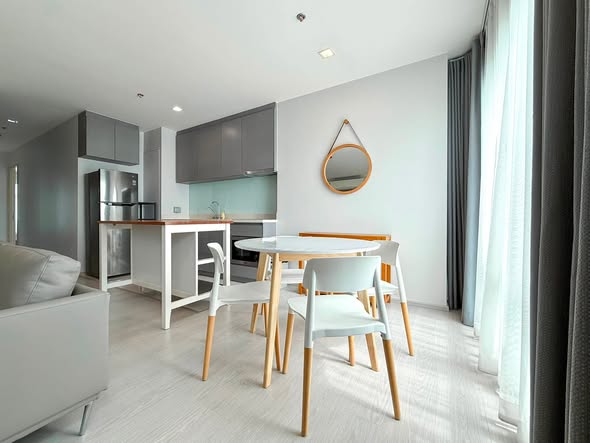 living room of Rhythm Sukhumvit 36-38