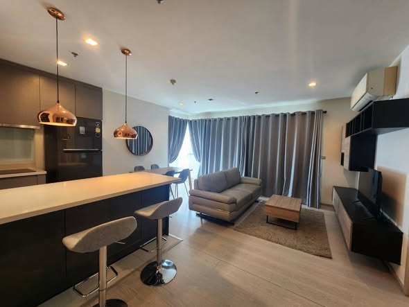 living room of Rhythm Sukhumvit 36-38
